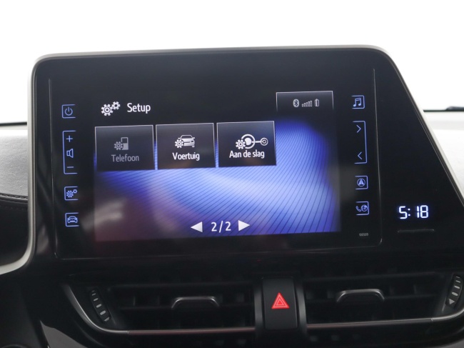 Toyota C-HR - 1.8 Hybrid Business Intro