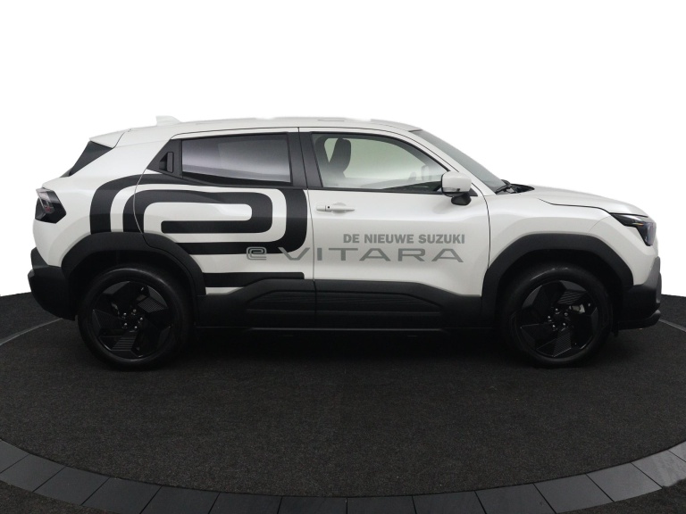 Suzuki e VITARA - Select 61 kWh 6