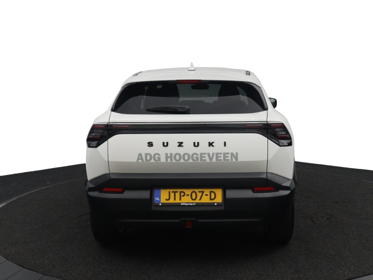 Suzuki e VITARA - Select 61 kWh 8