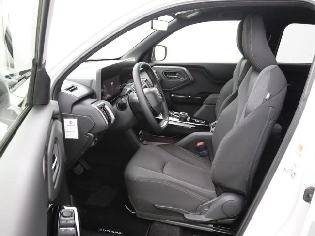 Suzuki e VITARA - Select 61 kWh