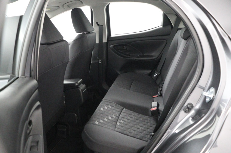 Toyota Yaris - 1.5 Hybrid 115 Active 18