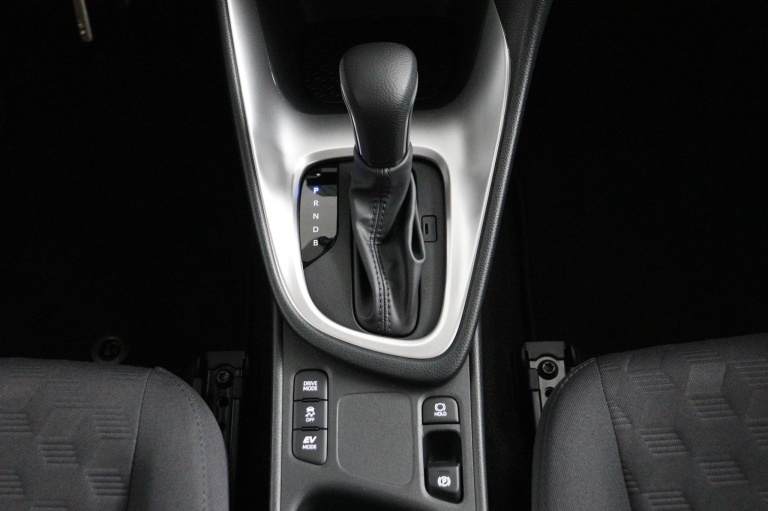 Toyota Yaris - 1.5 Hybrid 115 Active 27