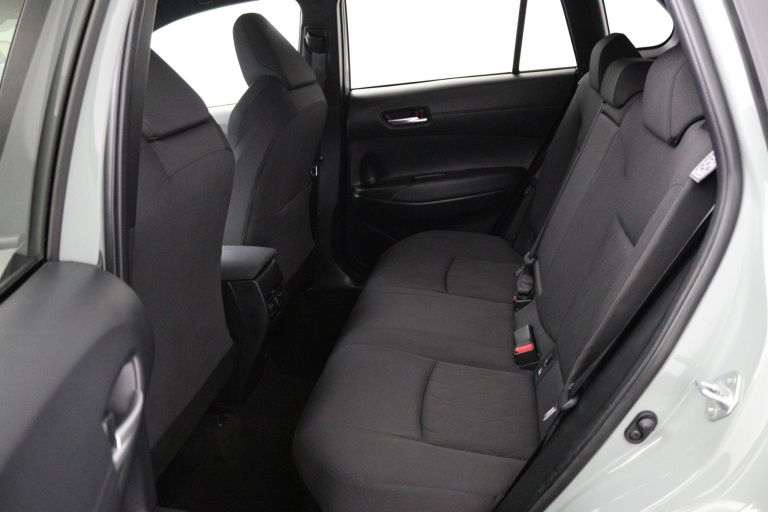 Toyota Corolla Cross - Hybrid 140 Style 18