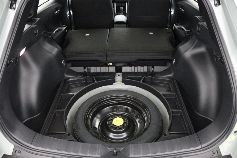 Toyota Corolla Cross - Hybrid 140 Style 35