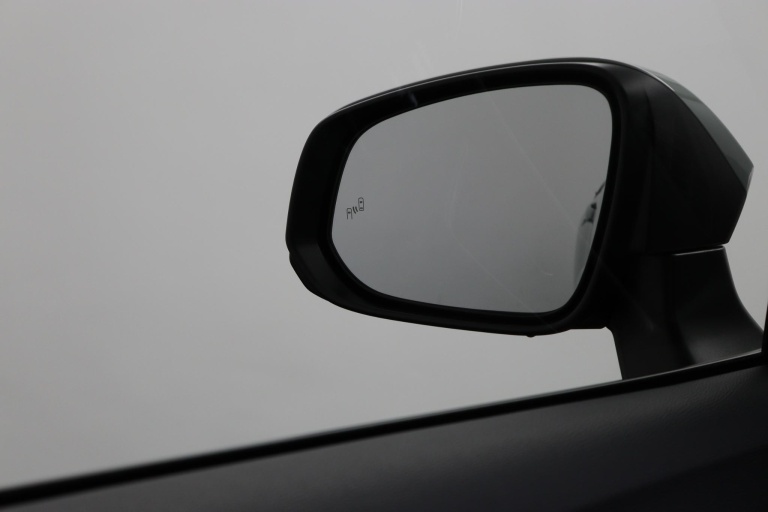 Toyota Corolla Cross - Hybrid 140 Style 52