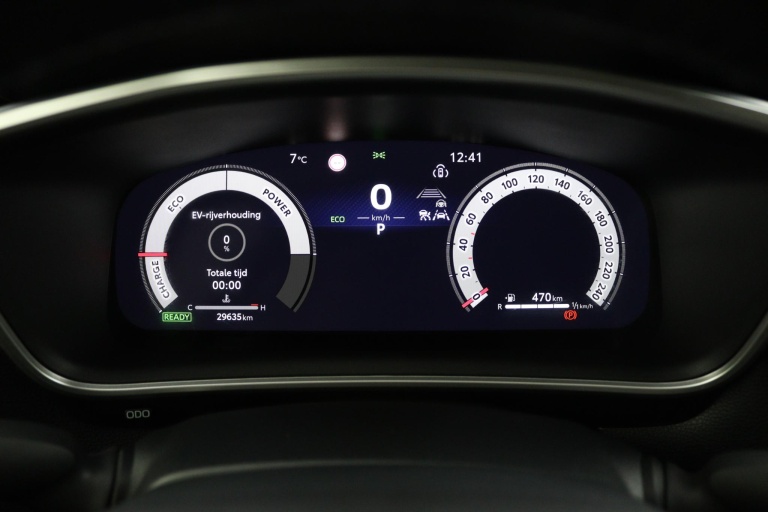 Toyota Corolla Cross - Hybrid 140 Style 6