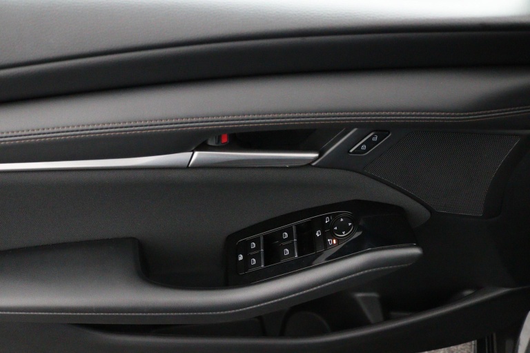 Mazda 3 - 2.0 e-SkyActiv-X M Hybrid 180 26