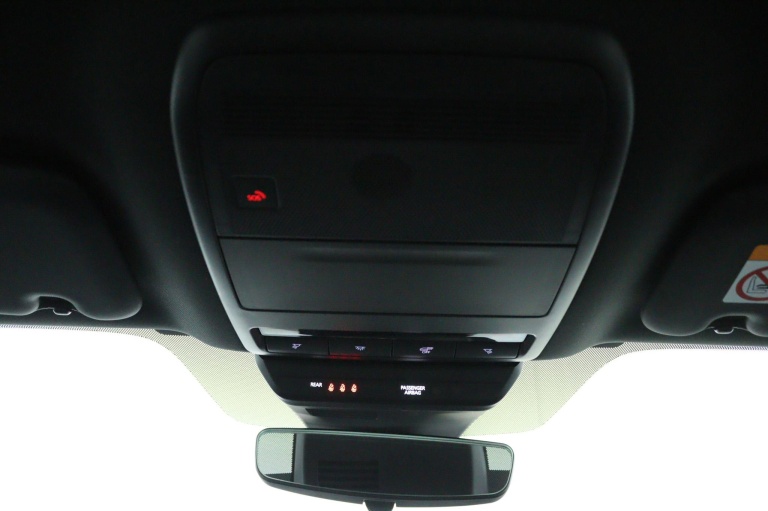 Mazda 3 - 2.0 e-SkyActiv-X M Hybrid 180 30