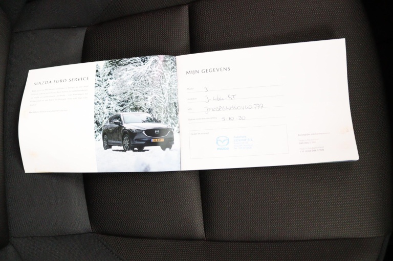 Mazda 3 - 2.0 e-SkyActiv-X M Hybrid 180 34