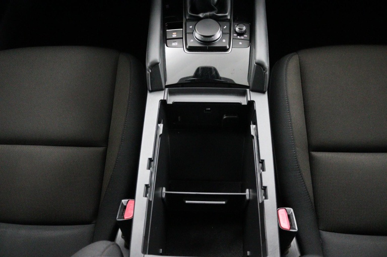 Mazda 3 - 2.0 e-SkyActiv-X M Hybrid 180 37