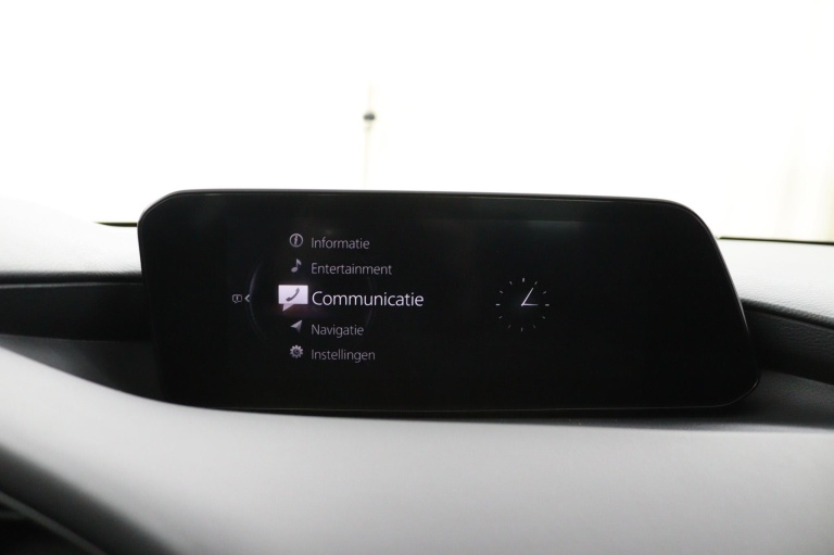 Mazda 3 - 2.0 e-SkyActiv-X M Hybrid 180 7