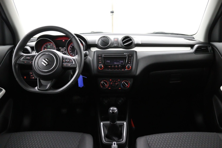 Suzuki Swift - 1.2 Comfort Smart Hybrid 10