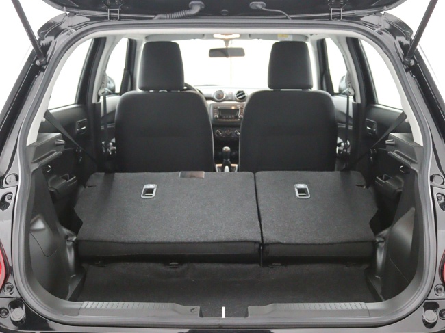 Suzuki Swift - 1.2 Comfort Smart Hybrid