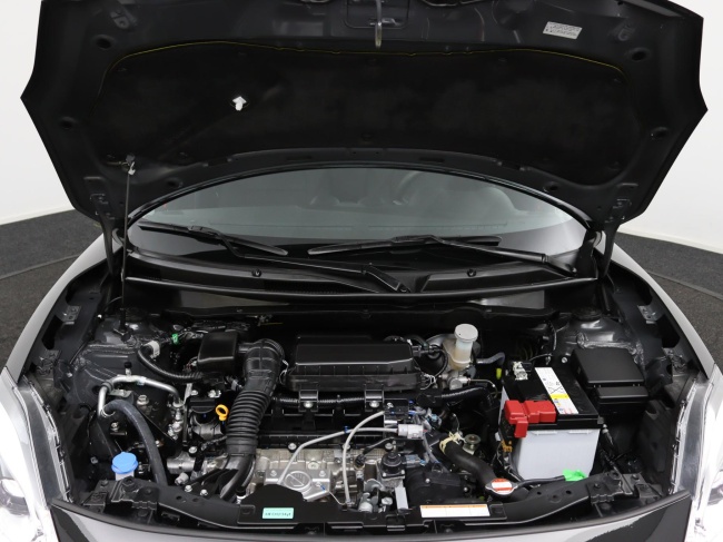 Suzuki Swift - 1.2 Comfort Smart Hybrid