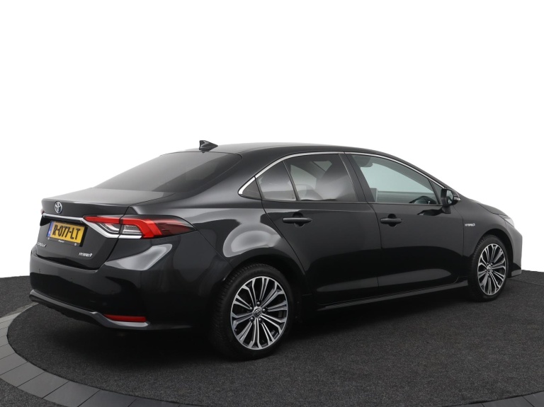 Toyota Corolla - 1.8 Hybrid Dynamic 2