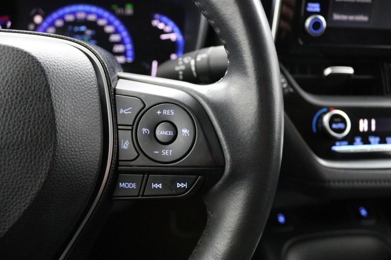 Toyota Corolla - 1.8 Hybrid Dynamic 21