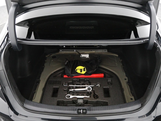 Toyota Corolla - 1.8 Hybrid Dynamic