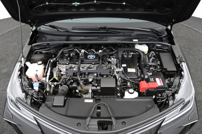 Toyota Corolla - 1.8 Hybrid Dynamic 31