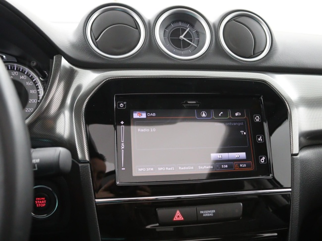 Suzuki Vitara - 1.4 Boosterjet Style Smart Hybrid