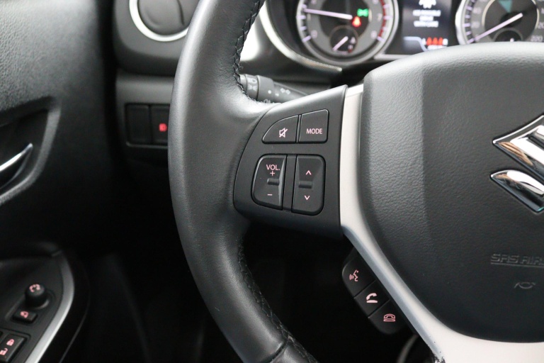 Suzuki Vitara - 1.4 Boosterjet Style Smart Hybrid 19