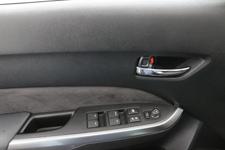 Suzuki Vitara - 1.4 Boosterjet Style Smart Hybrid 31