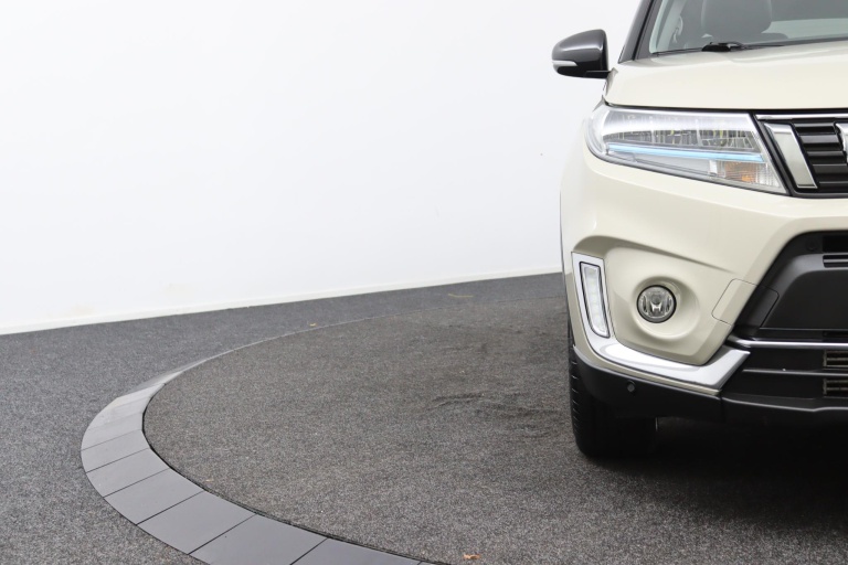 Suzuki Vitara - 1.4 Boosterjet Style Smart Hybrid 35