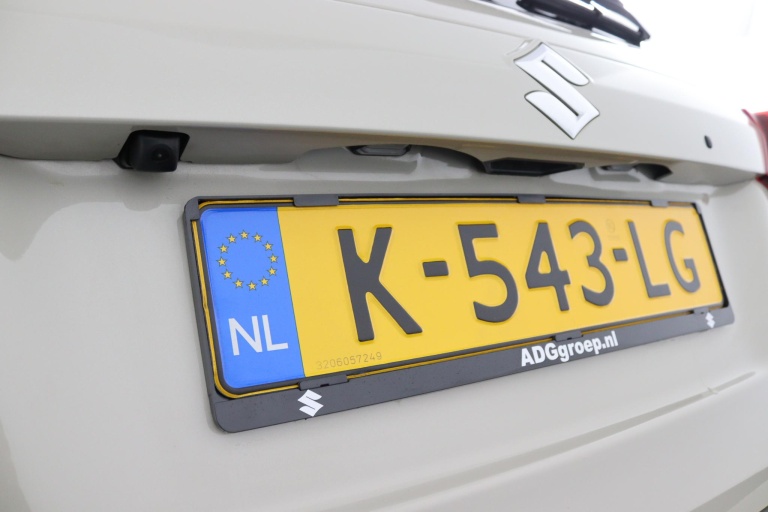 Suzuki Vitara - 1.4 Boosterjet Style Smart Hybrid 37