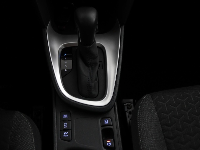 Toyota Yaris Cross - 1.5 Hybrid Dynamic plus