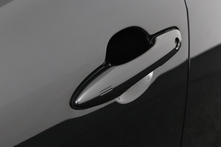 Toyota Yaris Cross - 1.5 Hybrid Dynamic plus 37