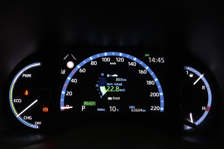 Toyota Yaris Cross - 1.5 Hybrid Dynamic plus 6