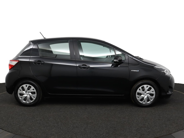 Toyota Yaris - 1.5 Hybrid Active 13