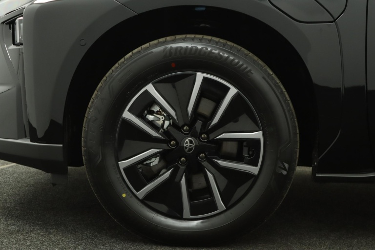 Toyota bZ4X - Executive 73 kWh 37