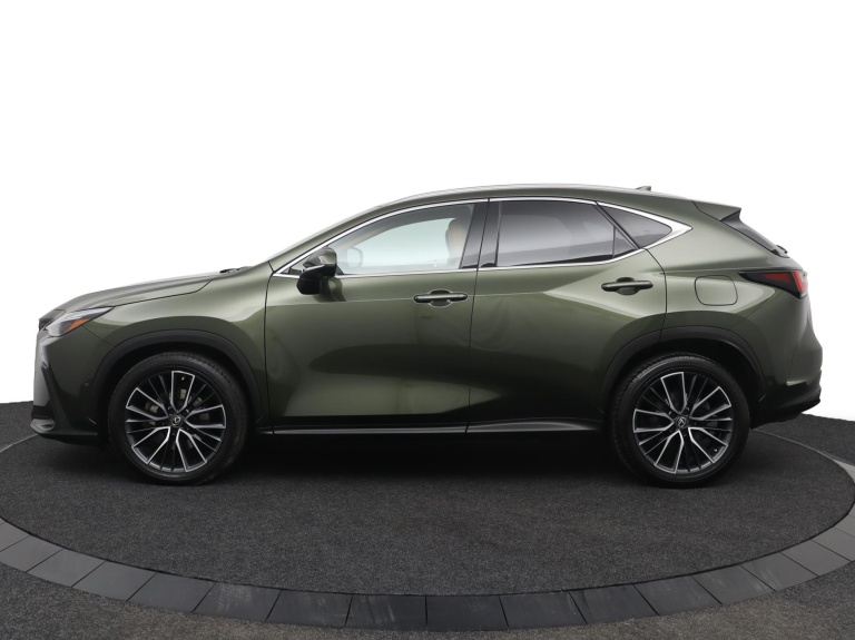 Lexus NX - 450h+ AWD Executive Line 3