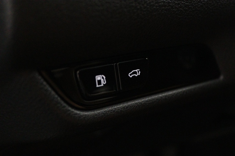 Lexus NX - 450h+ AWD Executive Line 43