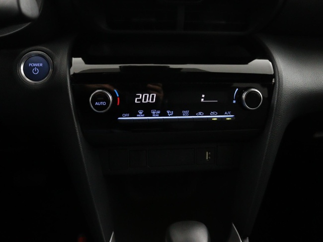 Toyota Yaris Cross - 1.5 Hybrid First Edition