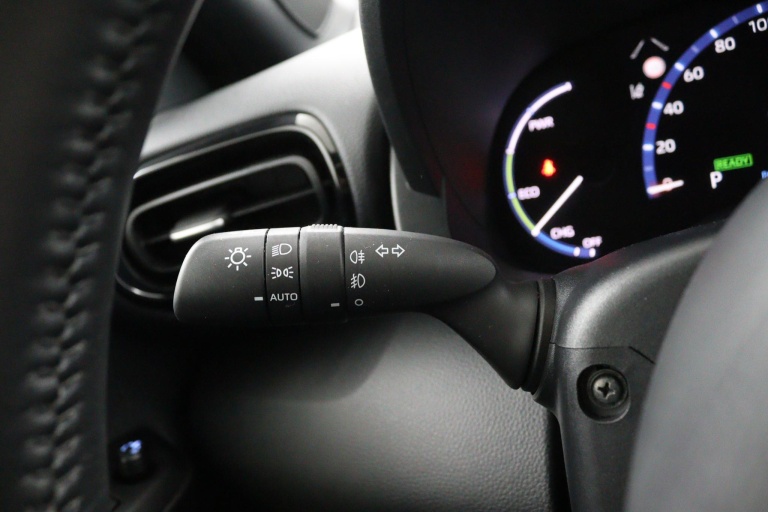 Toyota Yaris Cross - 1.5 Hybrid First Edition 21