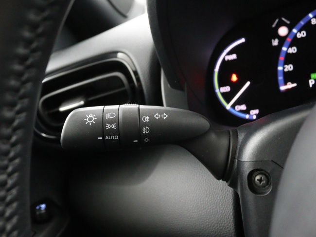 Toyota Yaris Cross - 1.5 Hybrid First Edition