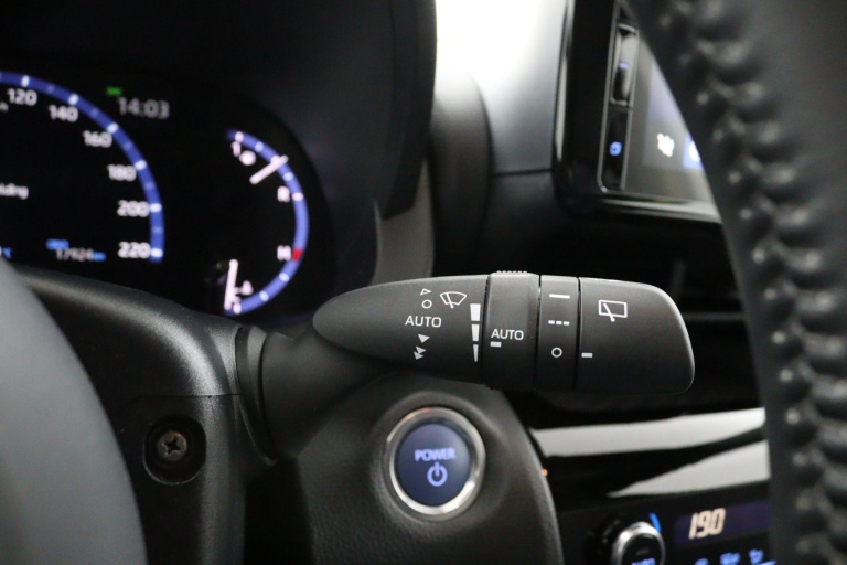 Toyota Yaris Cross - 1.5 Hybrid First Edition 23