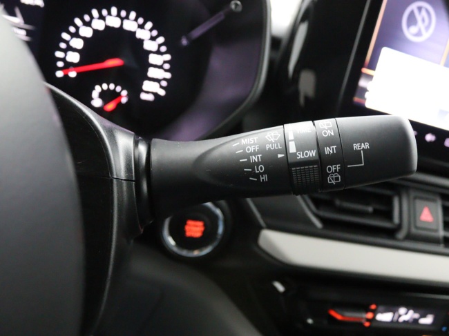 Suzuki Swift - 1.2 Select Smart Hybrid