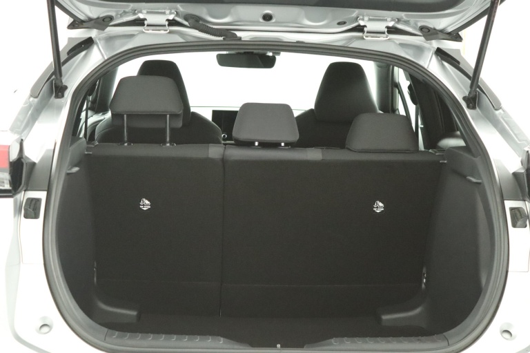 Toyota C-HR - 1.8 Hybrid 140 Dynamic 24