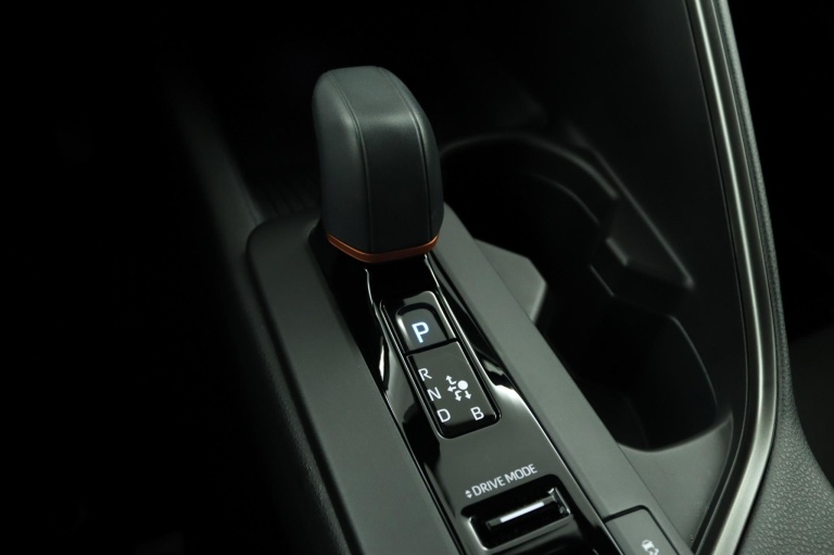 Toyota C-HR - 1.8 Hybrid 140 Dynamic 27