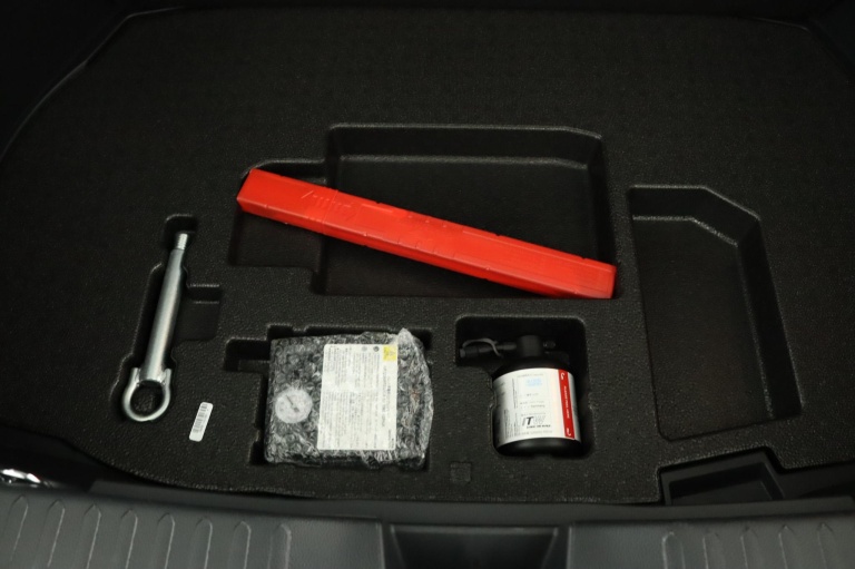 Toyota C-HR - 1.8 Hybrid 140 Dynamic 30