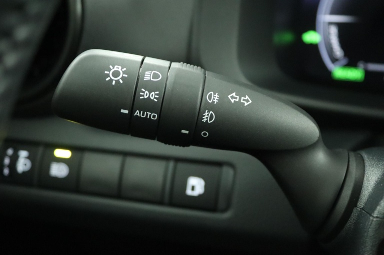 Toyota C-HR - 1.8 Hybrid 140 Dynamic 34