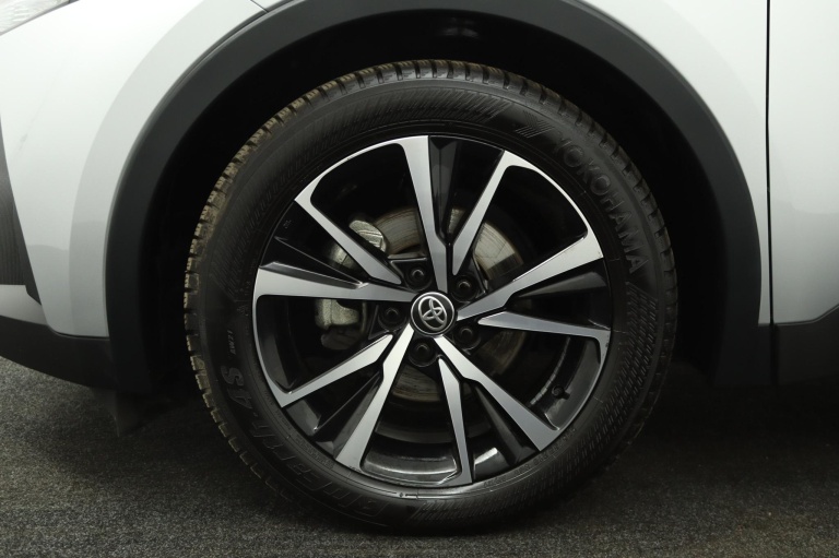 Toyota C-HR - 1.8 Hybrid 140 Dynamic 38