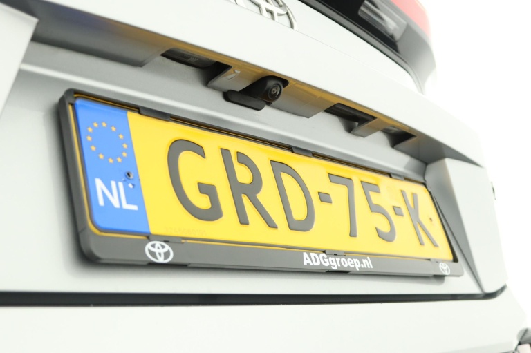 Toyota C-HR - 1.8 Hybrid 140 Dynamic 42