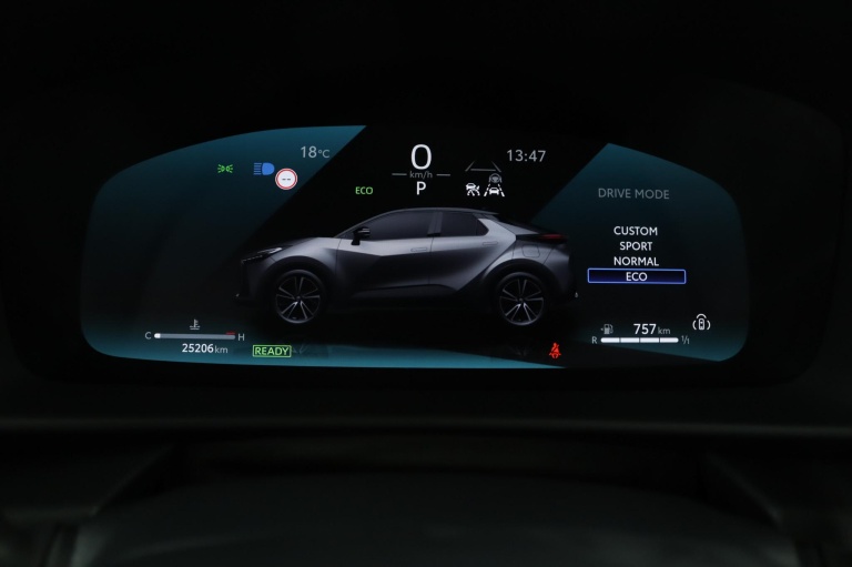 Toyota C-HR - 1.8 Hybrid 140 Dynamic 54