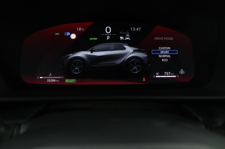 Toyota C-HR - 1.8 Hybrid 140 Dynamic 56