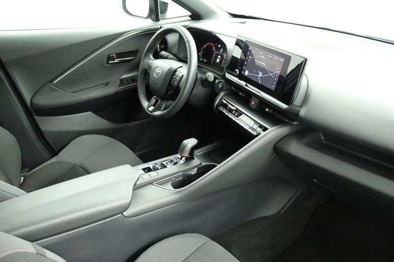 Toyota C-HR - 1.8 Hybrid 140 Dynamic 63