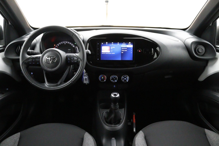 Toyota Aygo X - 1.0 VVT-i MT Play 11
