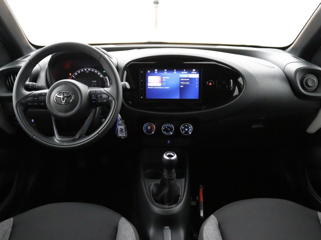 Toyota Aygo X - 1.0 VVT-i MT Play